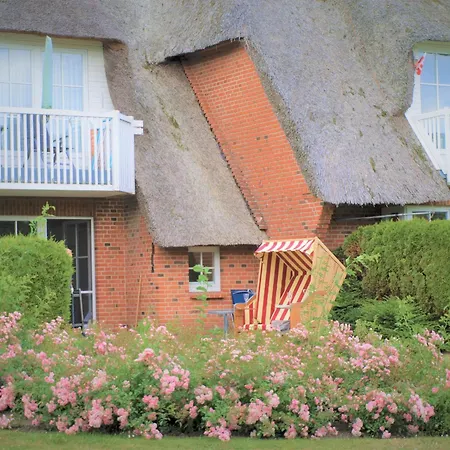 Hus Op De Wurth Deichblick * Busumer Deichhausen